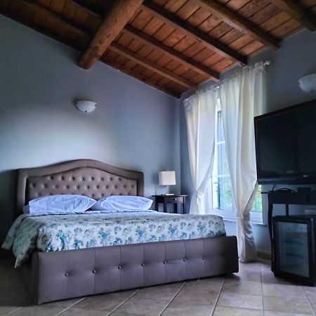 Il Girasole Bed & Breakfast Semorile Exterior foto