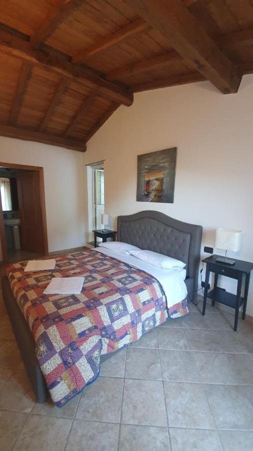 Il Girasole Bed & Breakfast Semorile Exterior foto