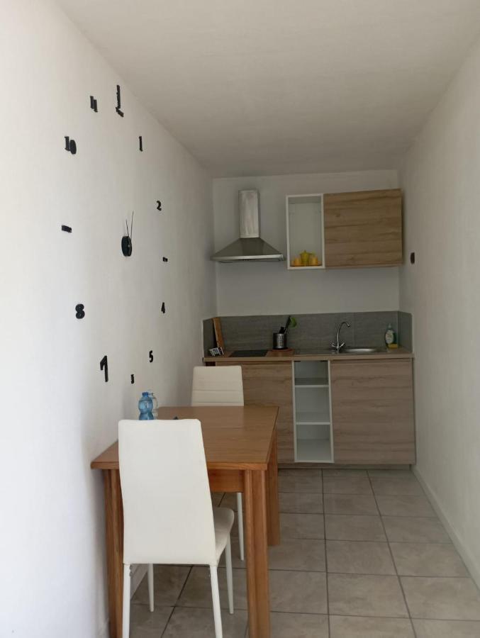 Il Girasole Bed & Breakfast Semorile Exterior foto